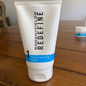 Rodan & Fields Daily cleansing mask